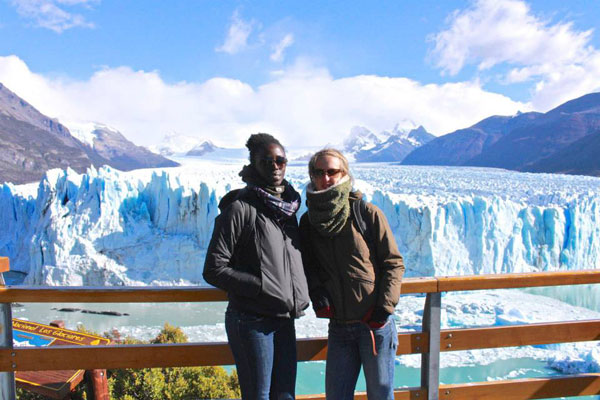 L'imposant glacier de Perito Merino est l'une des dernières étapes de l'aventure Café con Leche World Tour côté Amérique du Sud