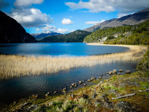 Le lac de Lago Verde situé au coeur du Parc National de Los Alerces se prête idéalement à la randonnée